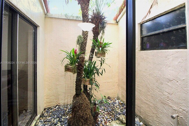 Building Photo - 13625 SW 99th Terrace