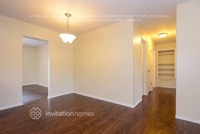 Building Photo - 5348 Colewood Pl
