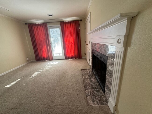 Building Photo - 921 Harbor House Dr