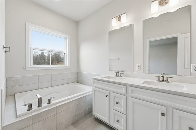 Building Photo - 339 Telluride Ln