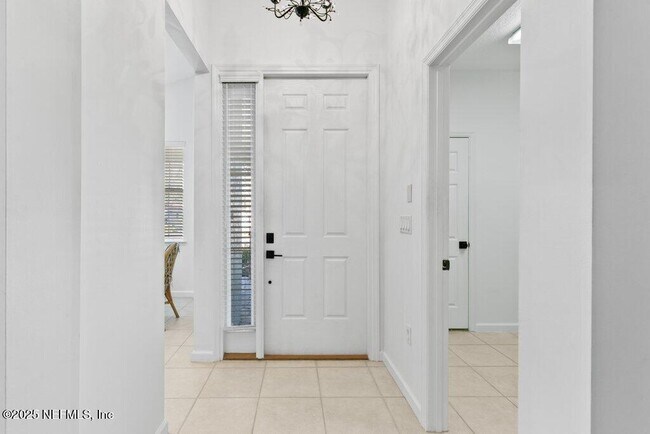 Building Photo - 636 Copperhead Cir