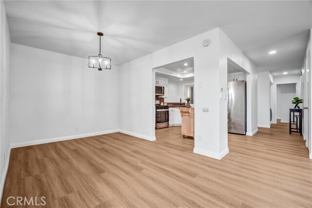 Building Photo - 2032 E Bermuda St