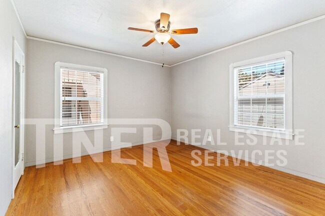 Building Photo - 1067 Perkins Way