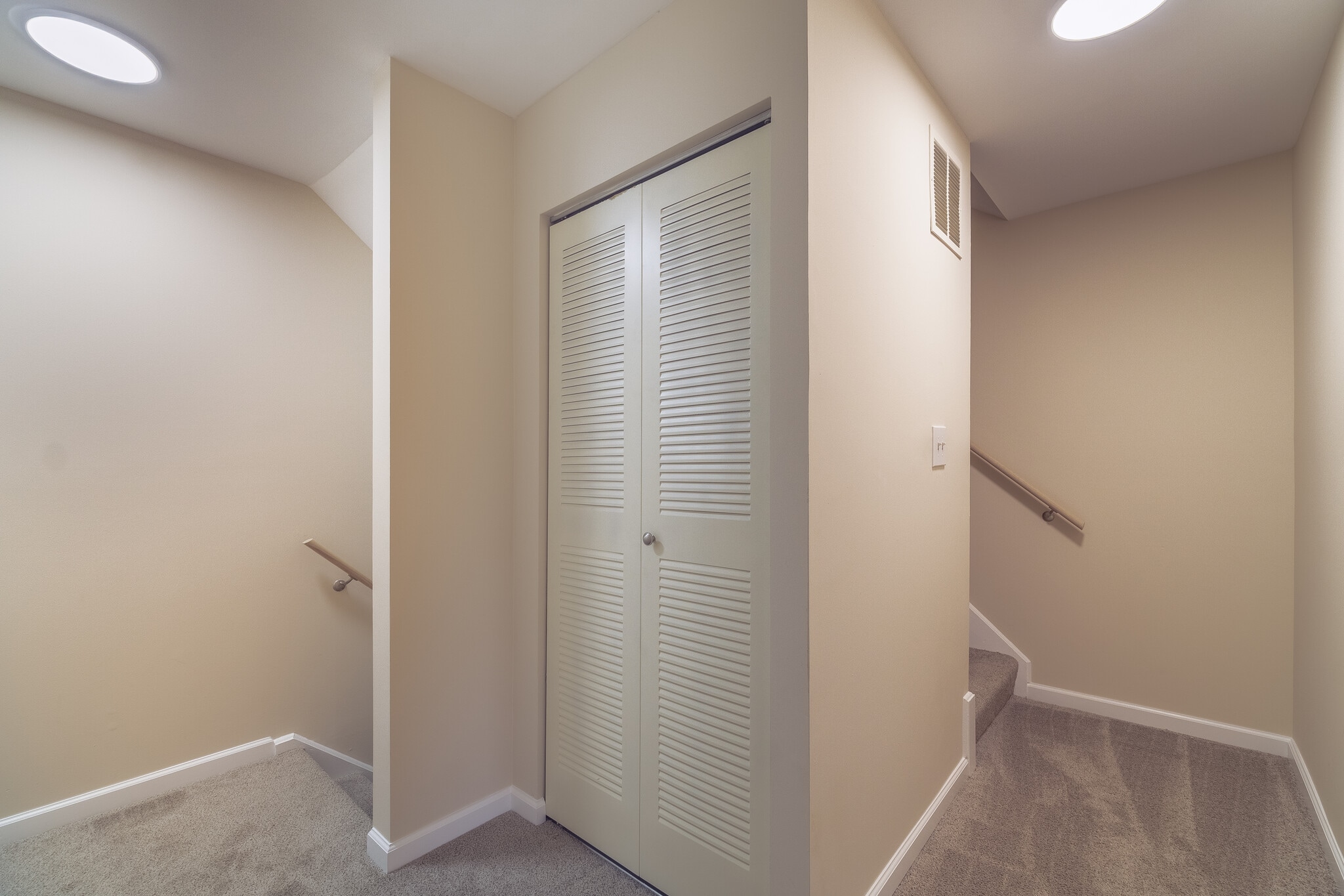 Building Photo - 9416 Penshurst Ct