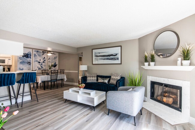 Two Bedroom Model Home With Fireplace - Bay Breeze Apartments