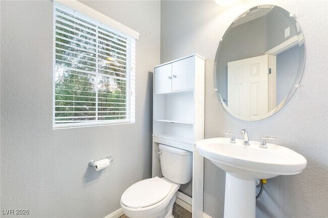 Building Photo - 5793 Rolling Dale Ave