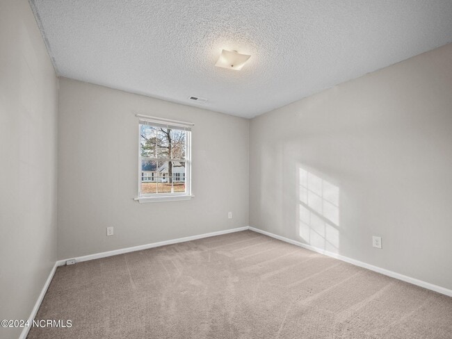 Building Photo - 436 Wolf Run Ln