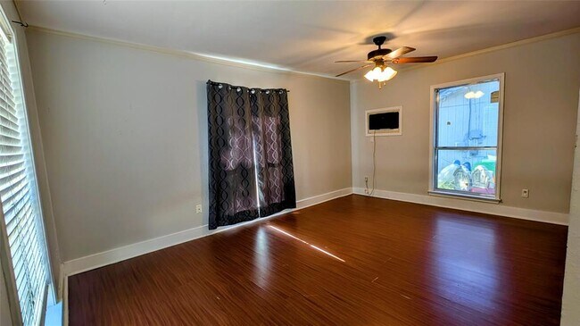 Building Photo - 1108 Marlton St
