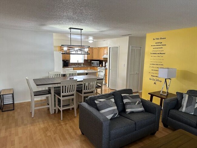 Building Photo - Welcome to this enchanting fully furnished 2-bedroom, 2-bathroom Condo