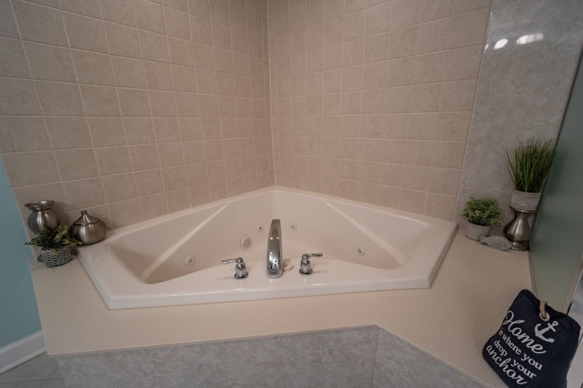 Building Photo - 105 63rd St