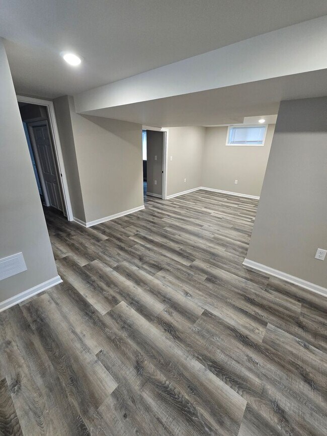 Building Photo - Fully Remodeled 4BR/2.5BA Home for Rent – Norfolk Living at Its Finest!