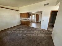 Building Photo - 347 Dove St