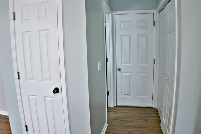 Building Photo - 383 Windcroft Cir NW