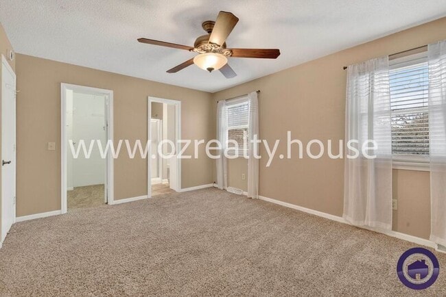 Building Photo - 2417 Whitechapel Dr