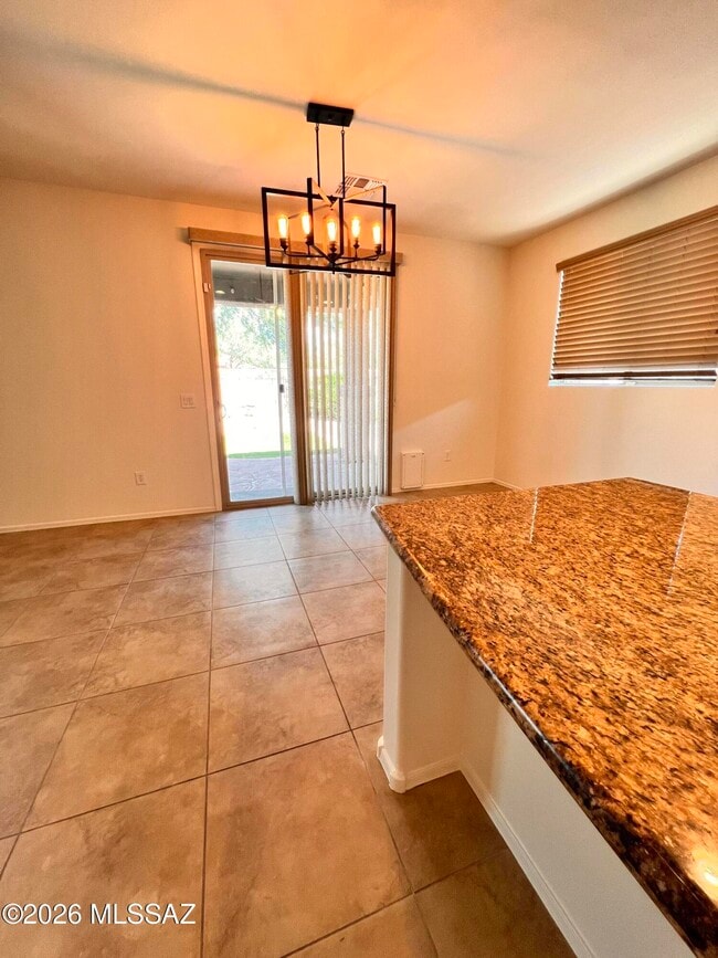 Building Photo - 12992 Westminster Dr