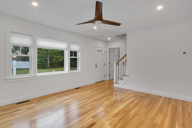 Building Photo - 1 Beach Plum Path