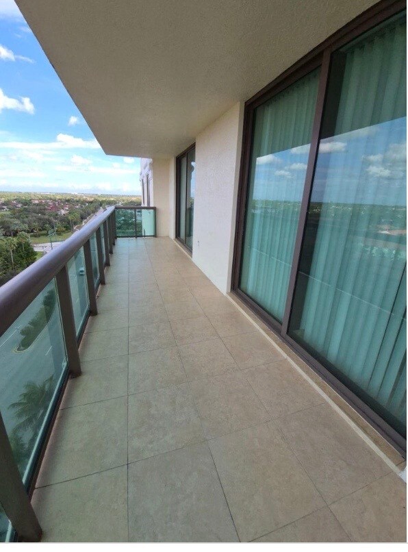 Building Photo - 3630 Gardens Pky