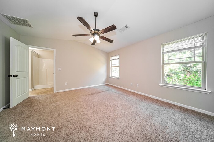 Building Photo - 927 Justice Dr