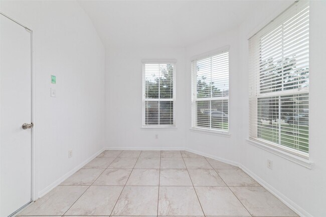 Building Photo - 18406 Spruce Tree Line Trl