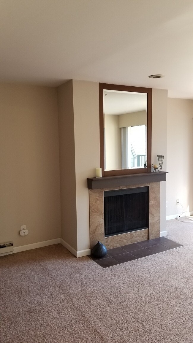 Building Photo - 8845 166th Ave NE