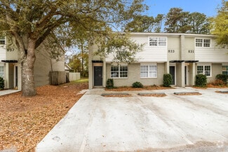 Building Photo - 835 Von Kolnitz Rd