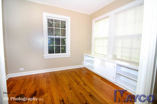 Building Photo - 355-357 Boulevard