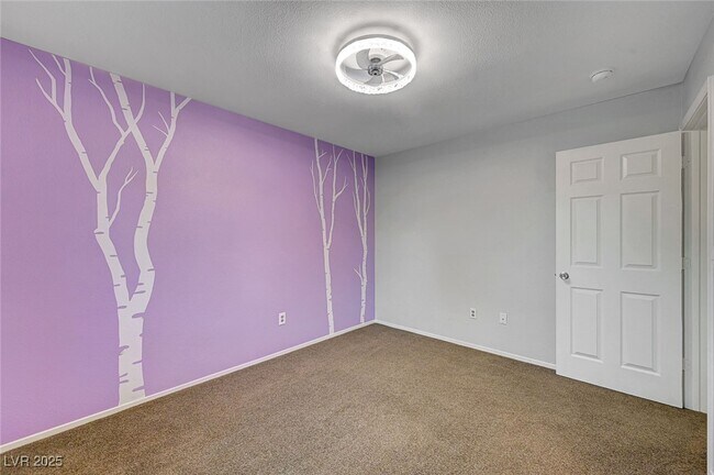 Building Photo - 5470 Logville St