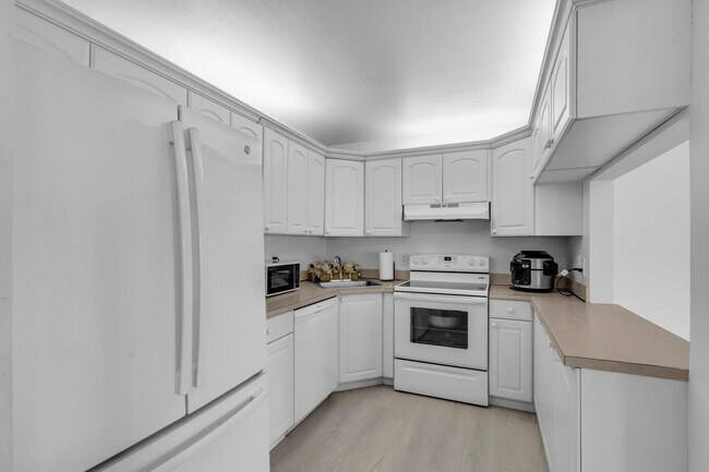 Building Photo - 4737 Sable Pine Cir