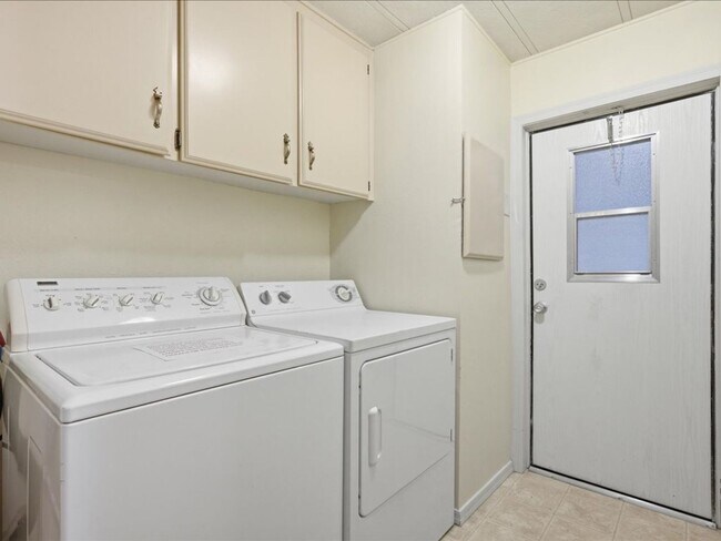 Building Photo - 6124 W Tucson Estates Pkwy