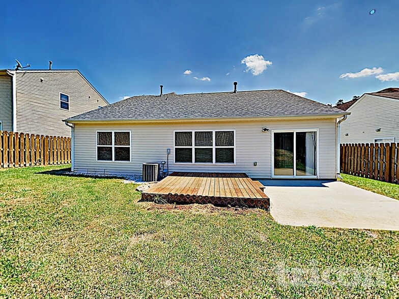 Building Photo - 3805 Pimilico Trace Ln