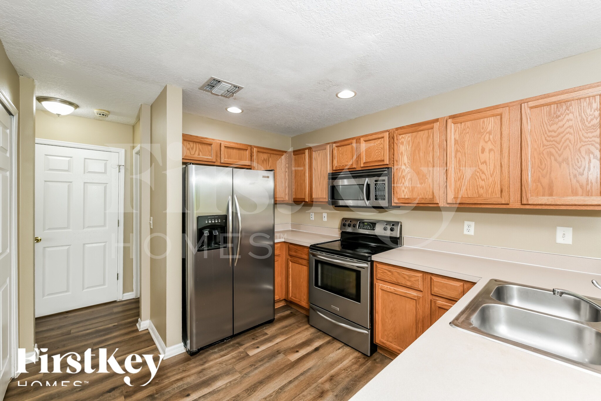 Building Photo - 2129 Stone Abbey Blvd