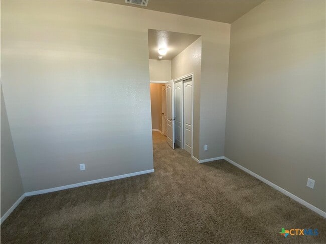 Building Photo - 1407 Chalice Dr