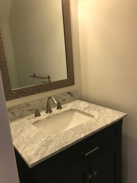 Half Bath - 1005 Hemlock Ct