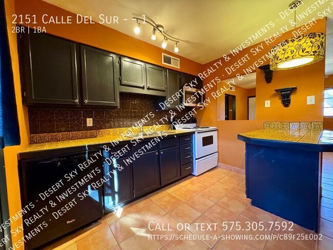 Building Photo - 2151 Calle Del Sur