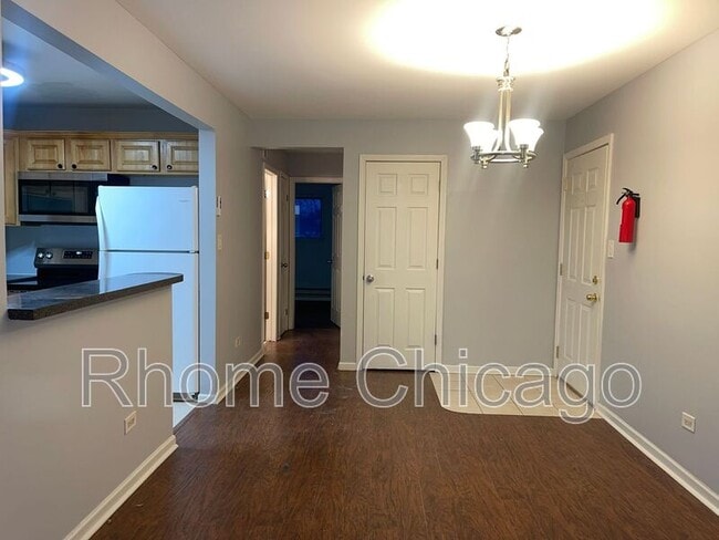 Building Photo - 444 Osage Ln