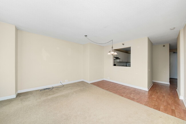 Building Photo - 474 N Lake Shore Dr
