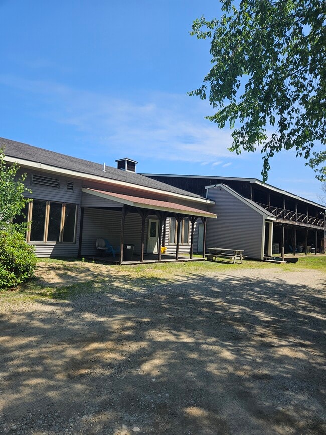 Building Photo - 11 Mechanic Falls Rd