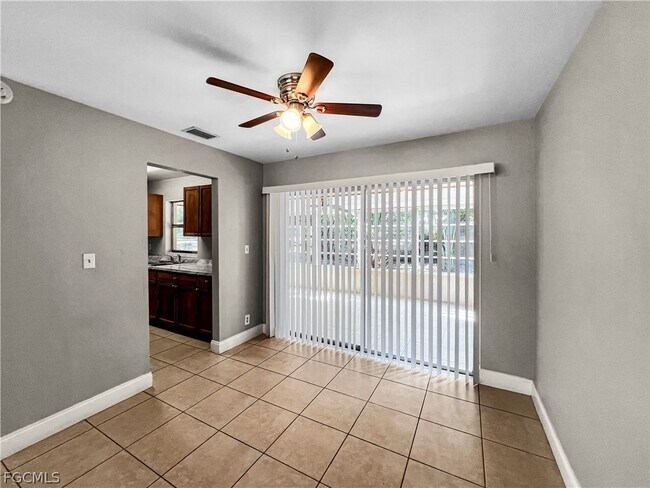 Building Photo - 7300 Barragan Rd