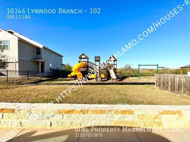 Building Photo - 10346 Lynwood Branch