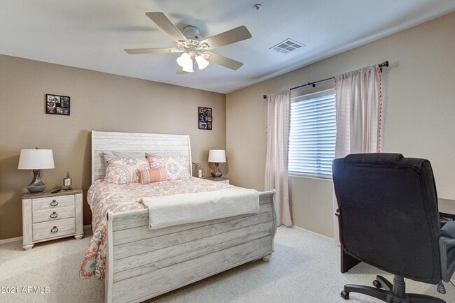 Building Photo - 8074 W Beck Ln