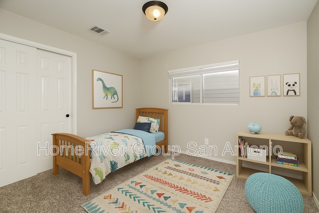 Building Photo - 12607 Avens Arbor