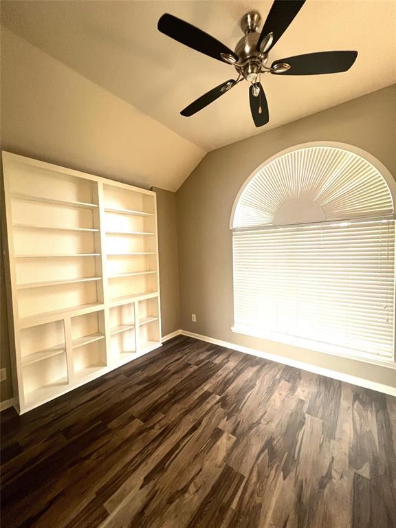 Building Photo - 5831 Sawyer Bend Ln