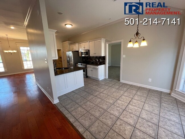 Building Photo - 198 Deauville Dr