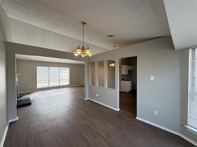 Building Photo - 1517 Huntington Dr