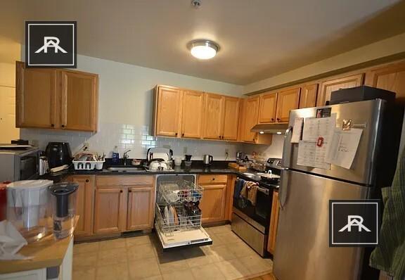 Building Photo - 5 bedroom in Allston MA 02134