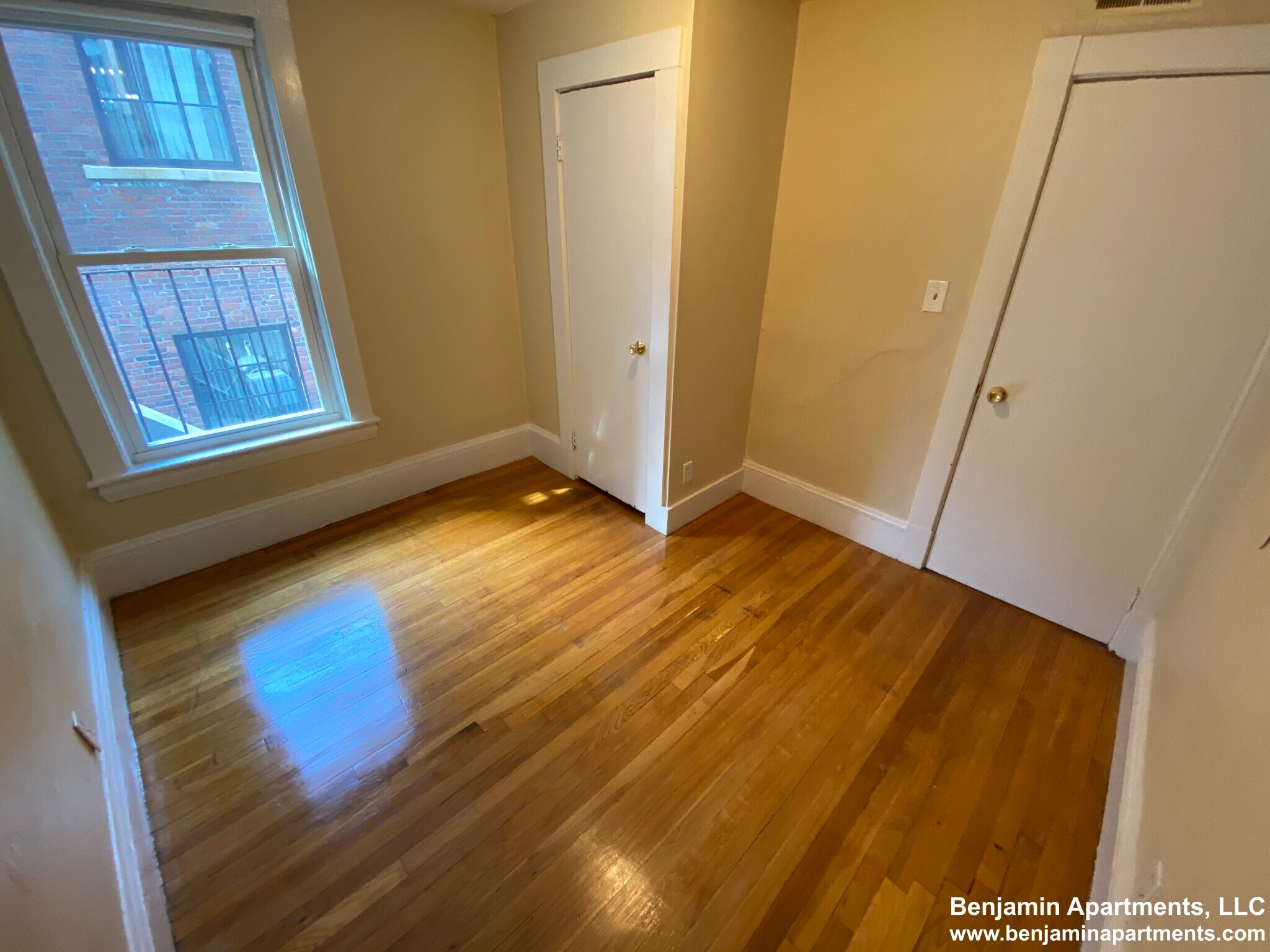 Building Photo - 238 Cambridge St