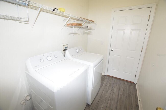 Building Photo - 14855 Hawksmoor Run Cir