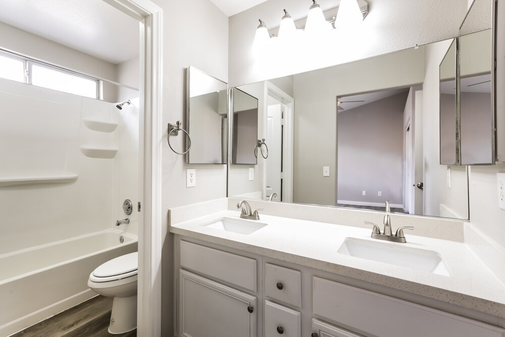 Building Photo - 1916 Fossil Butte Way