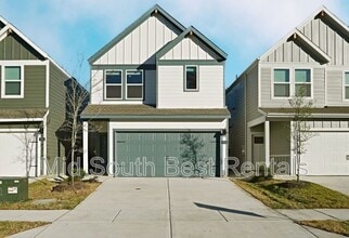 Building Photo - 7015 Vining Dr