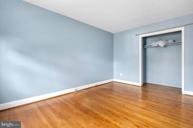 Building Photo - 1618 Myamby Rd